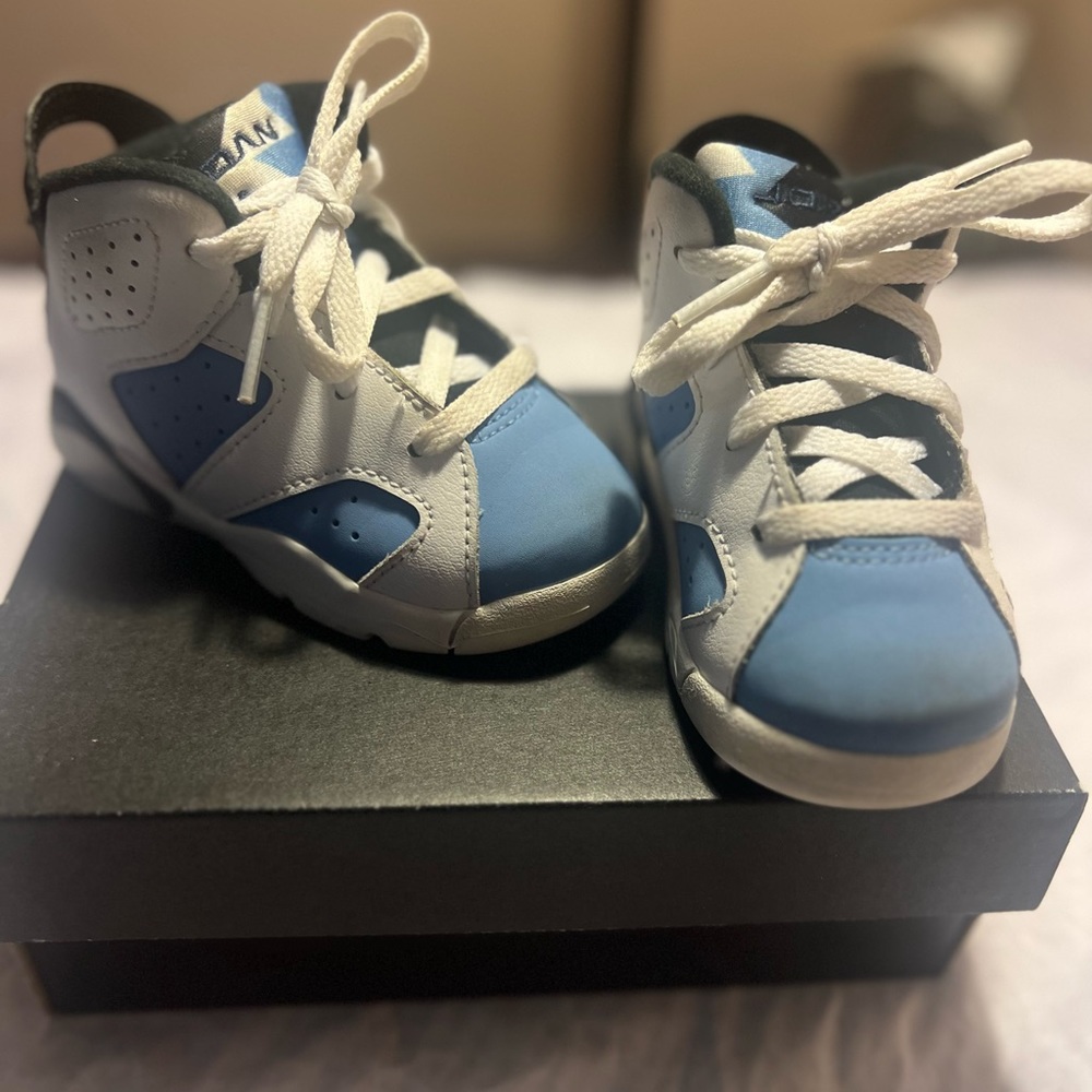 Jordan Retro 6 - Picture 2 of 2